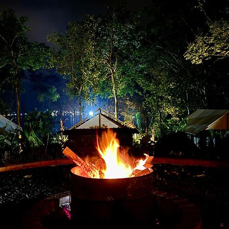 Green Lava Lake View Glamping Bedugul エクステリア 写真
