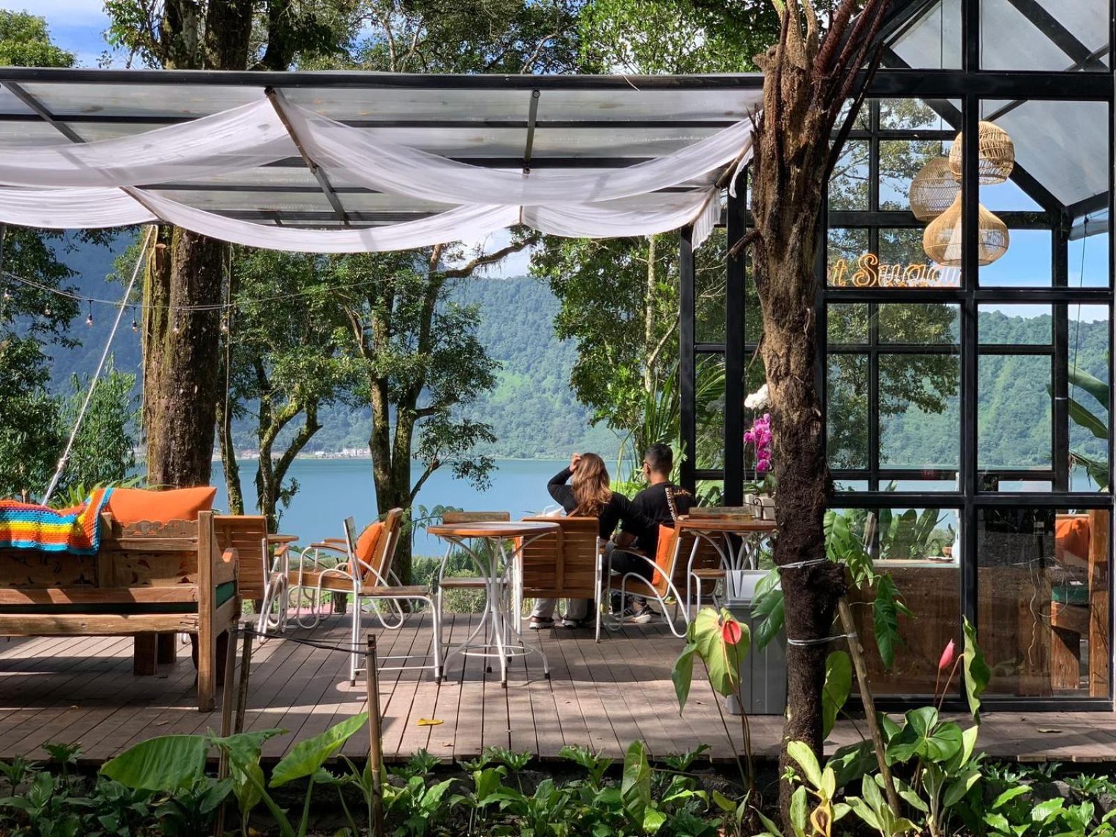 Green Lava Lake View Glamping Bedugul エクステリア 写真