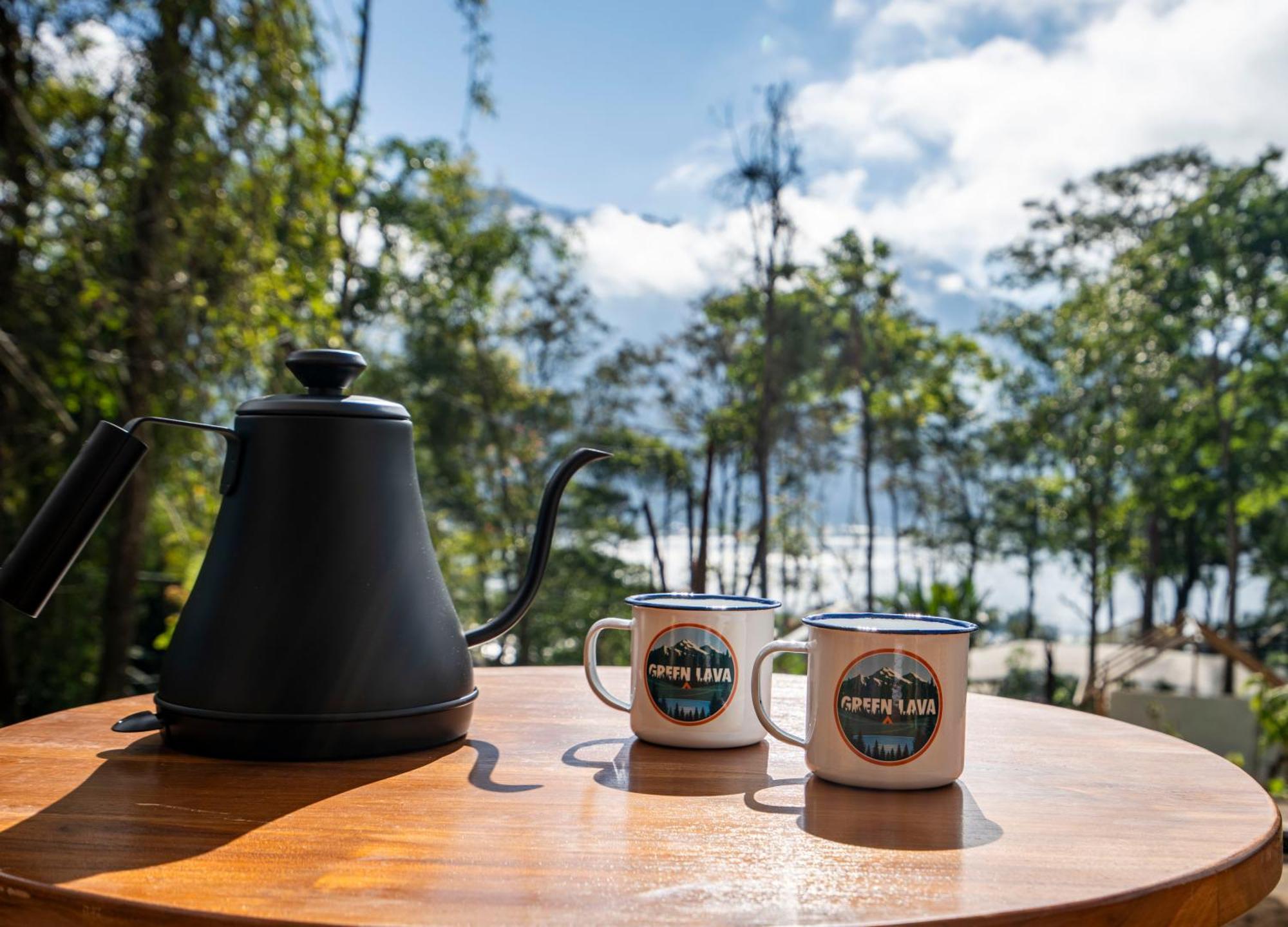 Green Lava Lake View Glamping Bedugul エクステリア 写真
